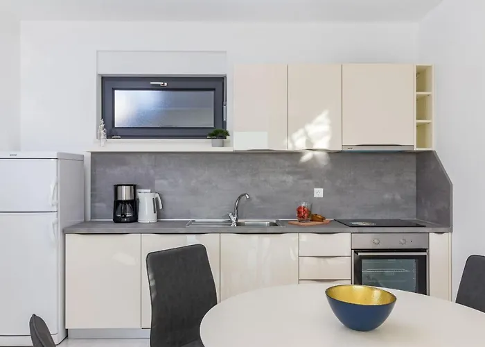 Garden *